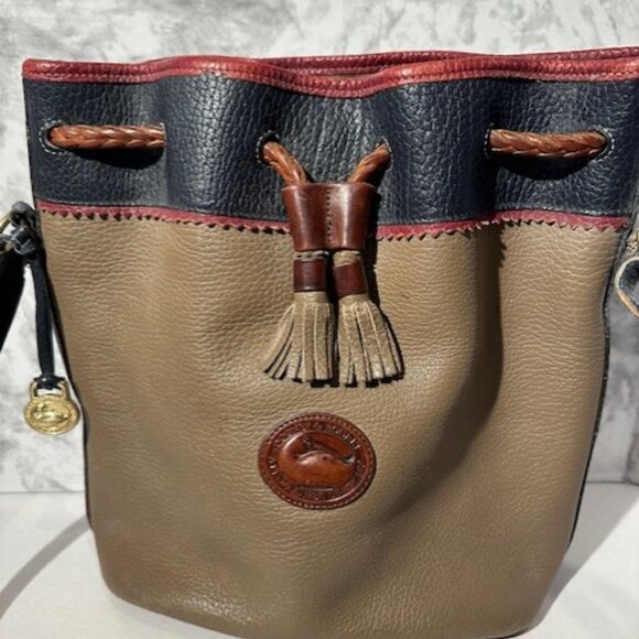 Dooney & Bourke Vintage Drawstring All Weather Leather Bucket Bag Tan Navy - Picture 2 of 14